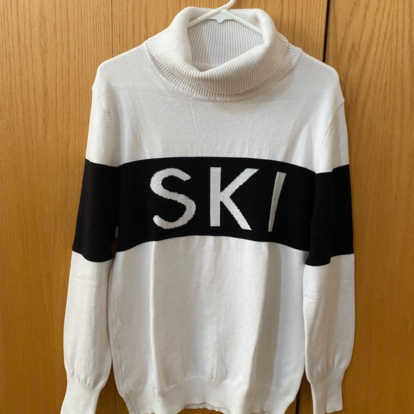SKI sweater XL. Black and White. Very cute and warm, excellent condition ⛷️⛷️ - Picture 1 of 8